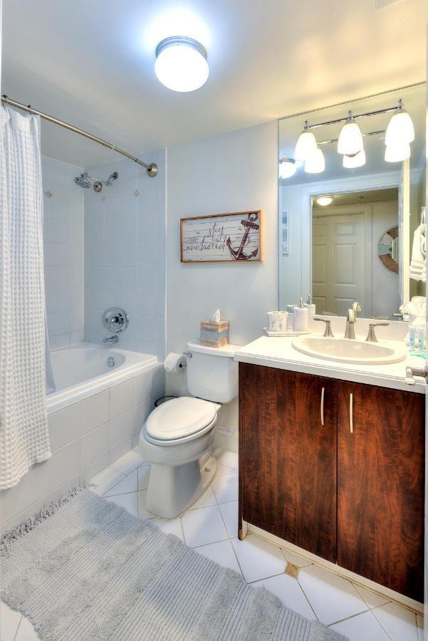 1bed 1bath Steps To Marina & Cocowalk In Grove