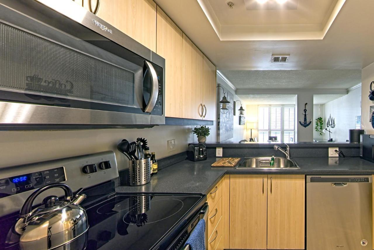 1bed 1bath Steps To Marina & Cocowalk In Grove Apartment *